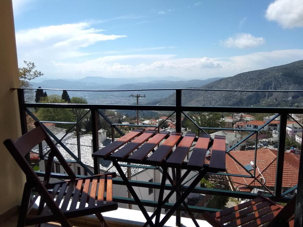 Karavos Hotel 波尔塔里亚 外观 照片