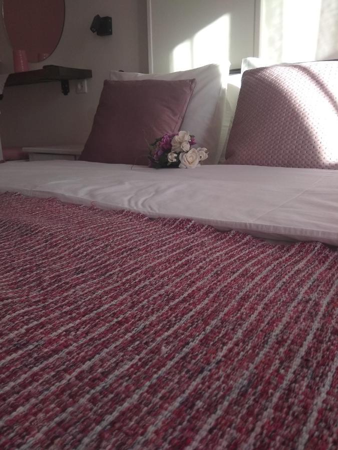 Karavos Hotel 波尔塔里亚 外观 照片