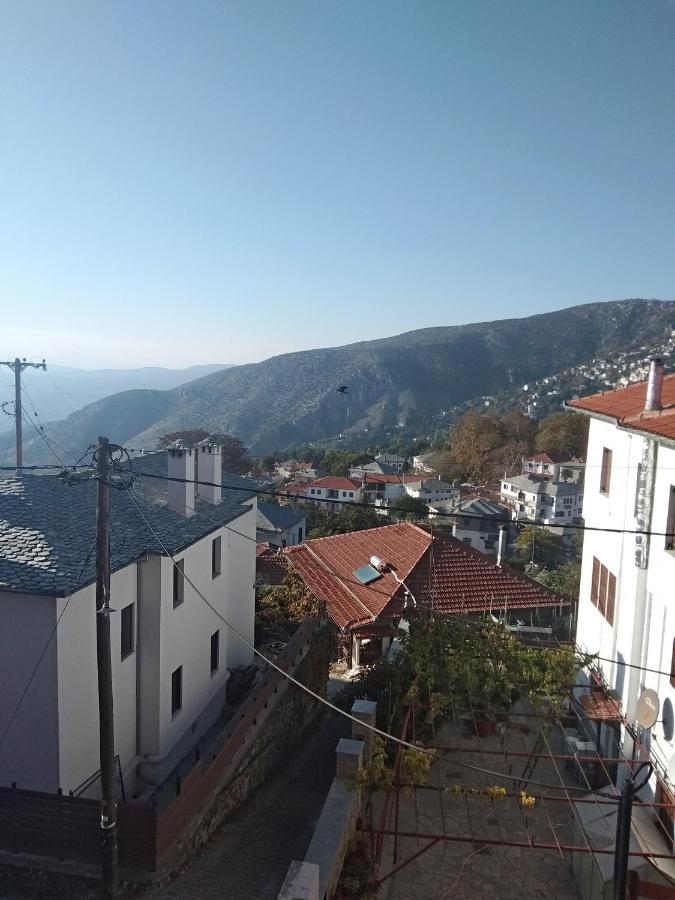 Karavos Hotel 波尔塔里亚 外观 照片